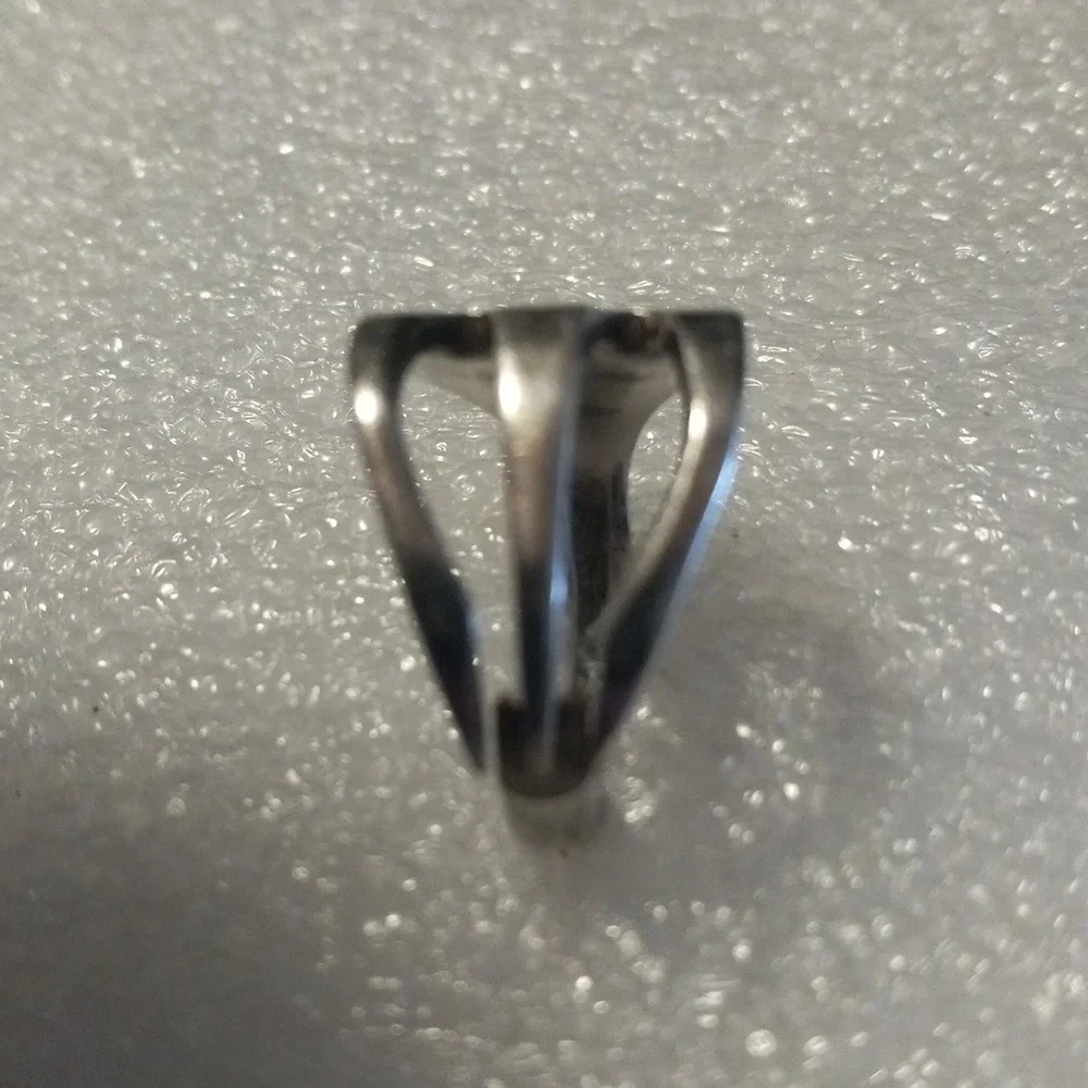 Community flatware ring - Picture 2 of 4